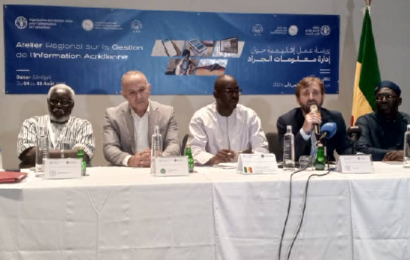 Atelier régional sur la gestion de l’information acridienne des pays membres de la Commission de Lutte contre le Criquet Pèlerin en Région Occidentale (CLCPRO) Atelier régional sur la gestion de l’information acridienne des pays membres de la Commission de Lutte contre le Criquet Pèlerin en Région Occidentale (CLCPRO)
